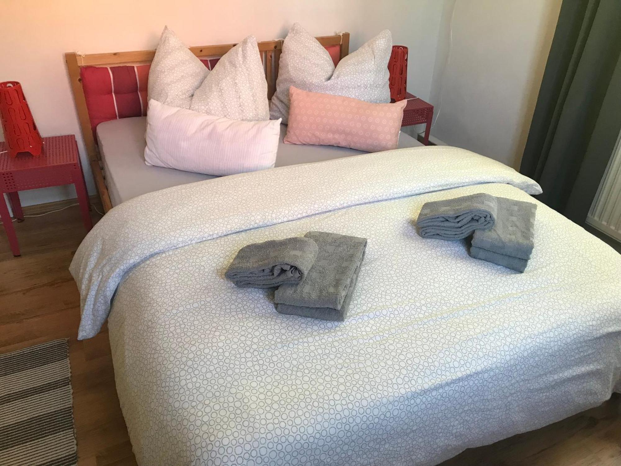 Ferienwohnung Am Wald Зебниц Екстериор снимка